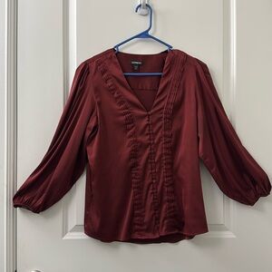 Express Burgundy Satin Pleated Blouse with Fabric-Covered Buttons – Medium